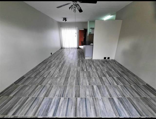 2 BEDROOM TOWNHOUSE FOR SALE IN PIERRE VAN RYNEVELD